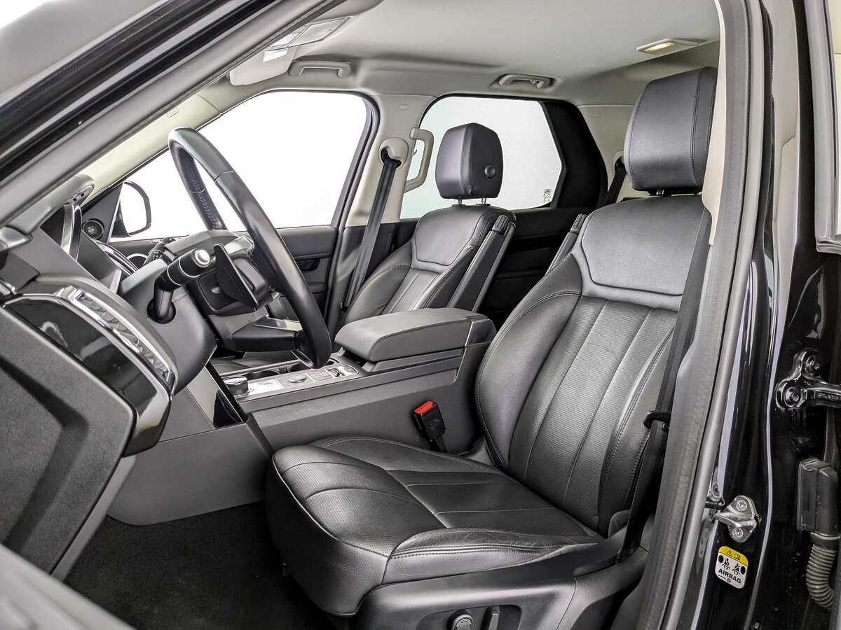 Land Rover Discovery с пробегом — 2020 год. Фото: #15