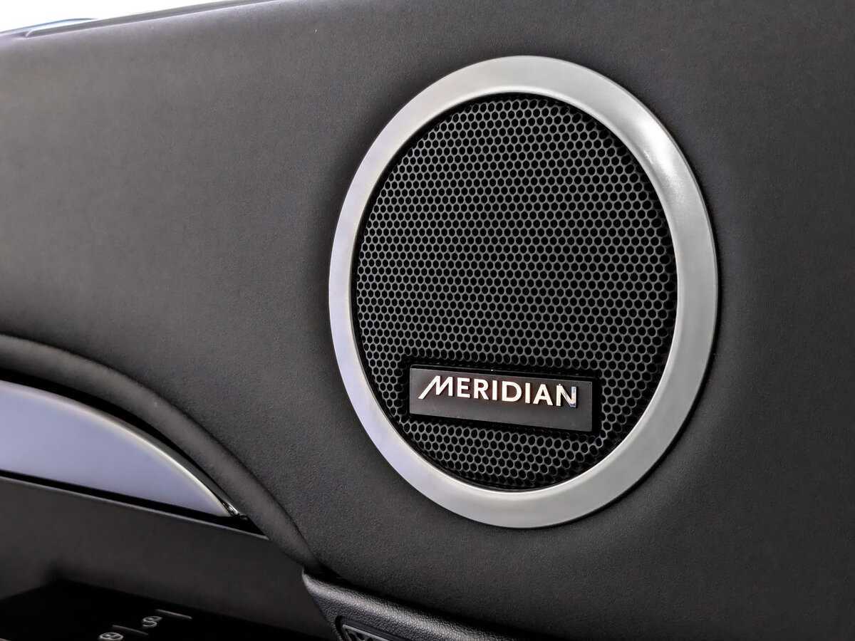 Land Rover Discovery с пробегом — 2020 год. Фото: #22