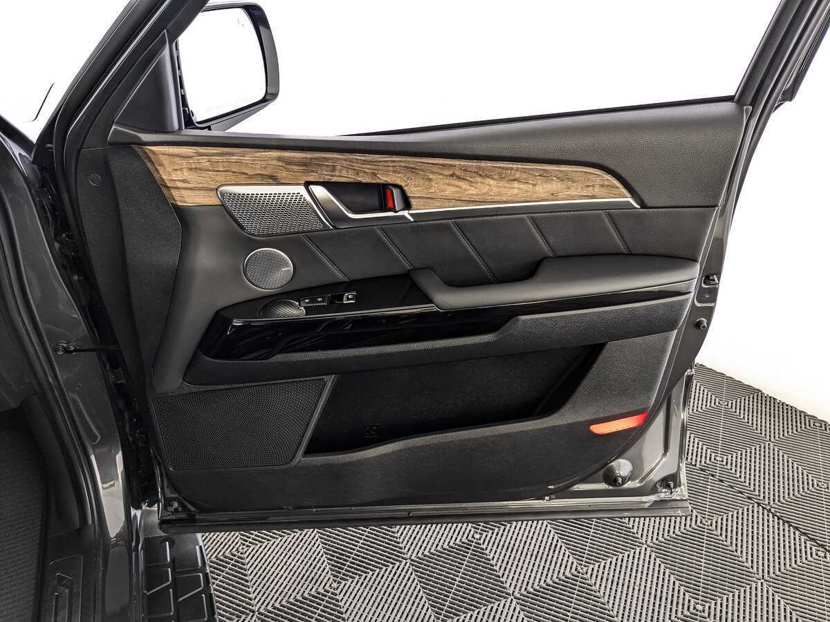 Kia Mohave с пробегом — 2021 год. Фото: #19