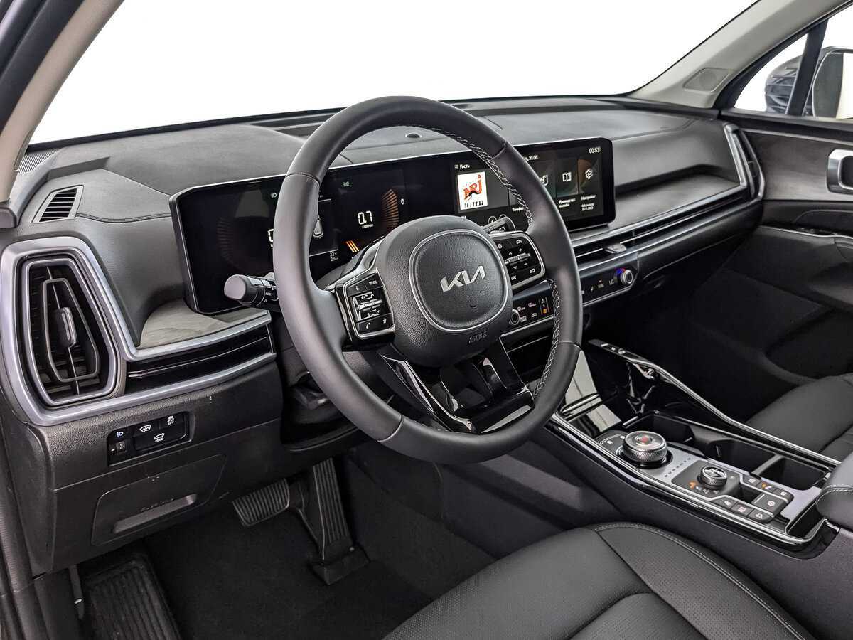 Kia Sorento с пробегом — 2024 год. Фото: #10