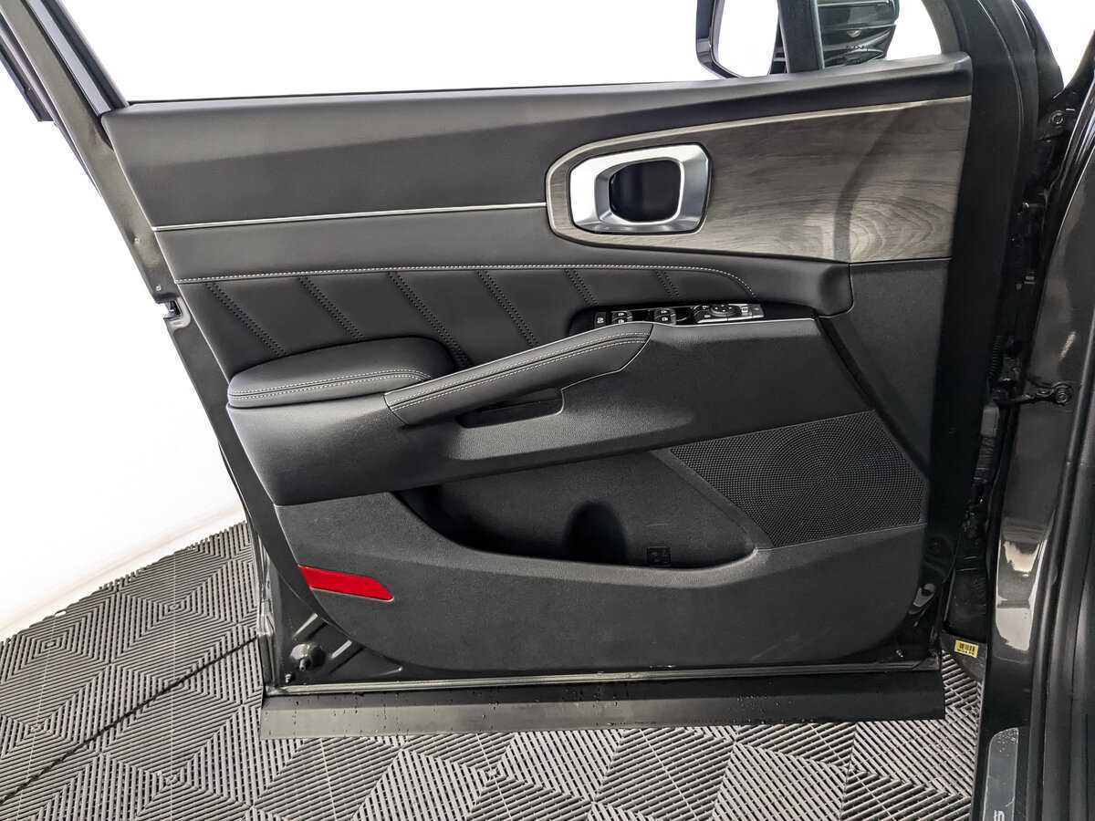 Kia Sorento с пробегом — 2024 год. Фото: #14