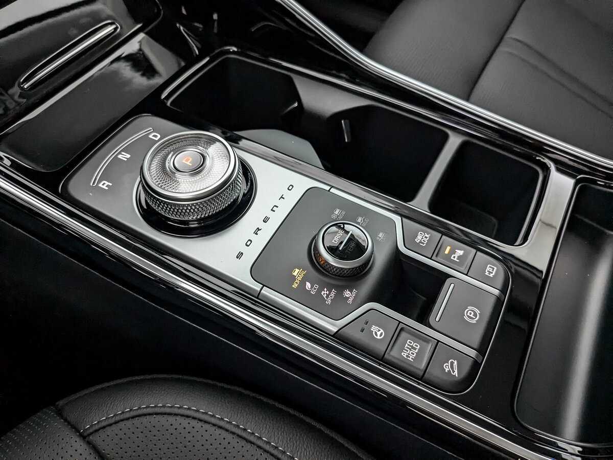 Kia Sorento с пробегом — 2024 год. Фото: #16