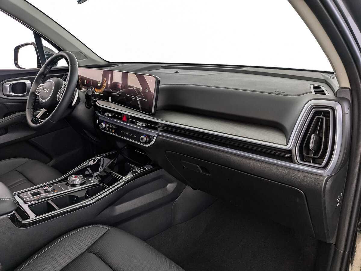 Kia Sorento с пробегом — 2024 год. Фото: #8