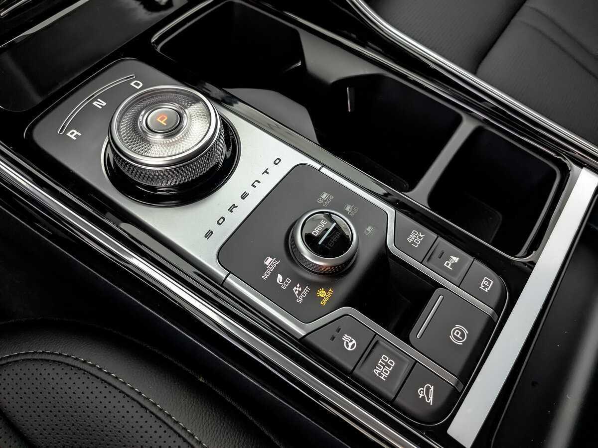 Kia Sorento с пробегом — 2024 год. Фото: #21