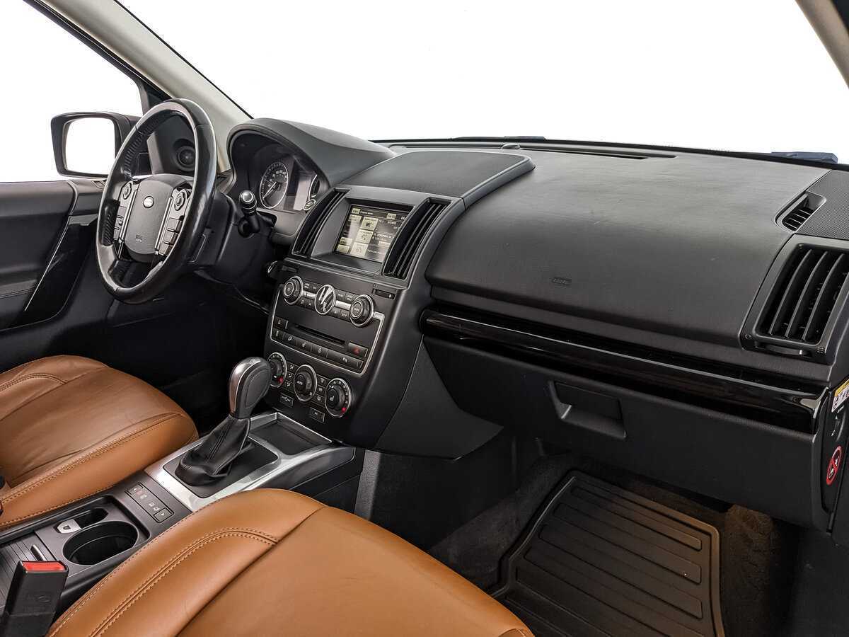 Land Rover Freelander с пробегом — 2014 год. Фото: #8