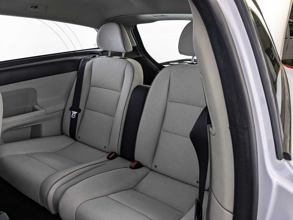 Volvo C30 с пробегом — 2012 год. Фото: #13