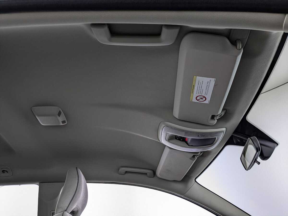 Volvo C30 с пробегом — 2012 год. Фото: #18