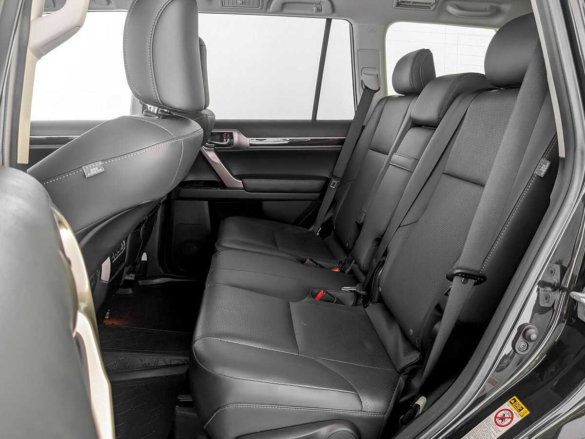 Lexus GX с пробегом — 2018 год. Фото: #9