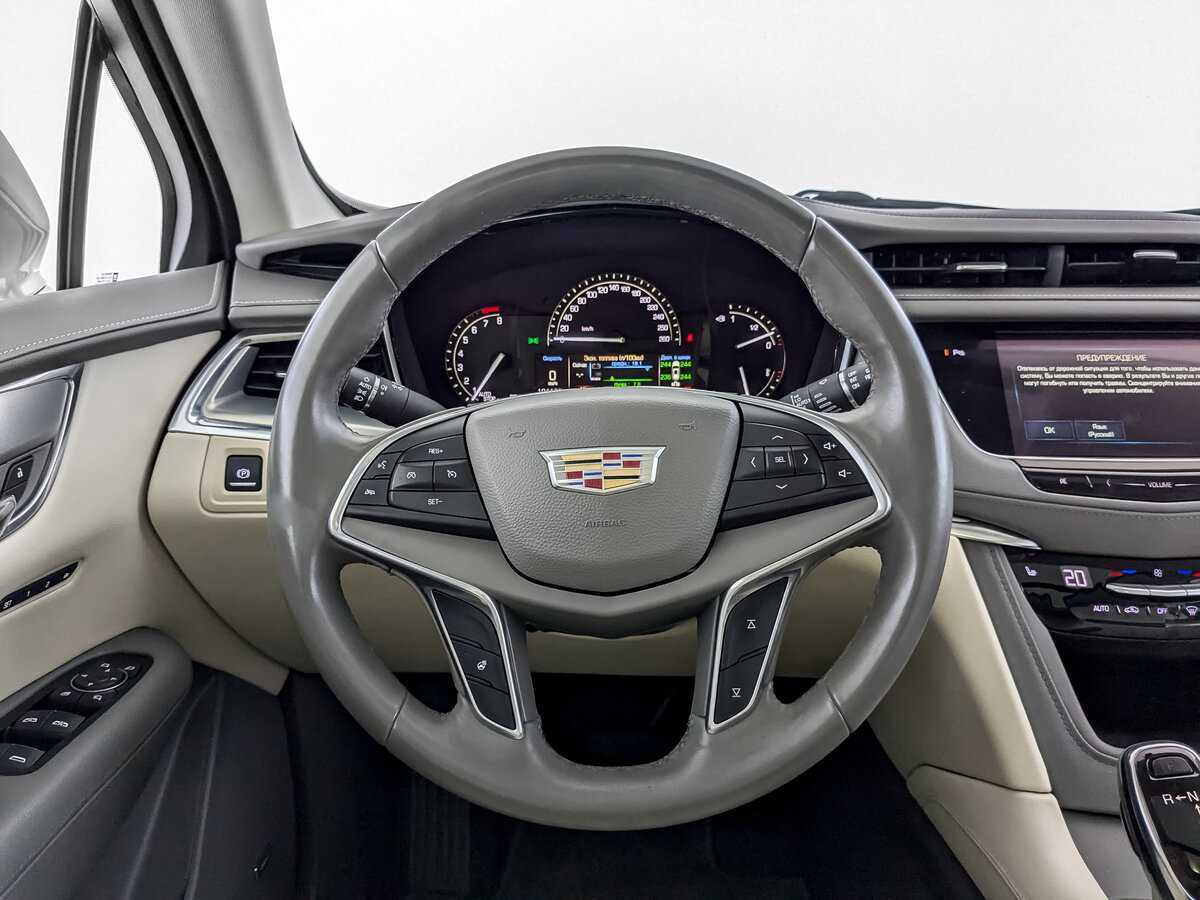 Cadillac XT5 с пробегом — 2017 год. Фото: #17