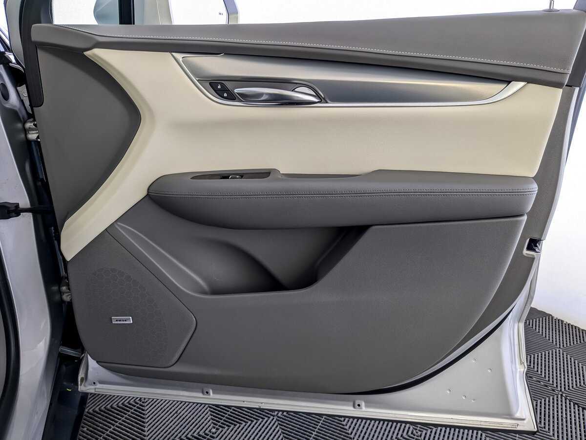 Cadillac XT5 с пробегом — 2017 год. Фото: #20