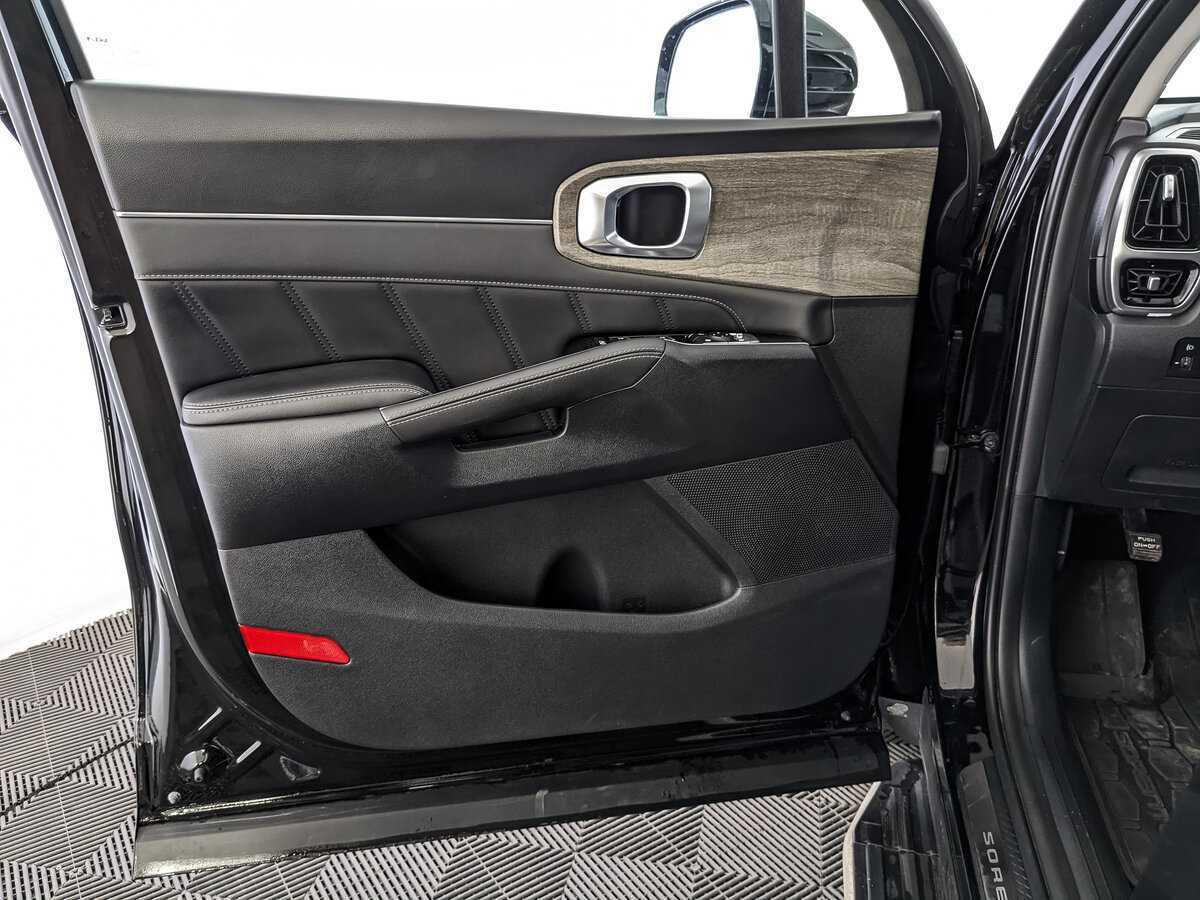 Kia Sorento с пробегом — 2022 год. Фото: #14