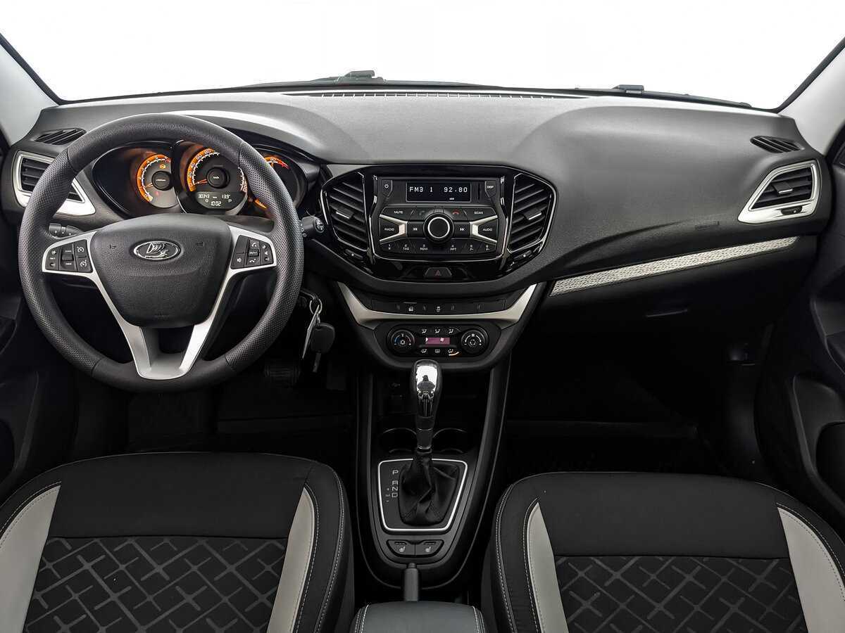 Lada (ВАЗ) Vesta с пробегом — 2022 год. Фото: #9