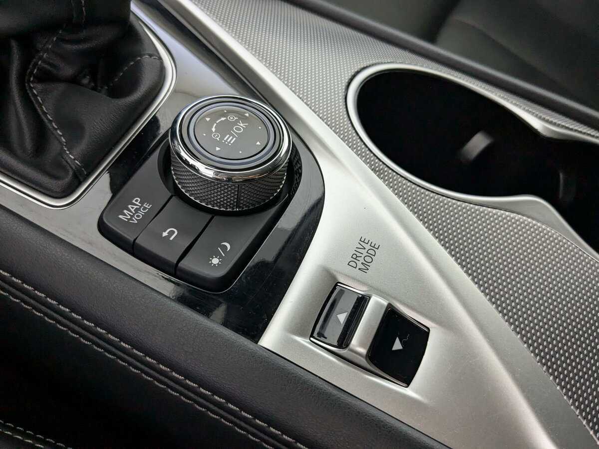 Infiniti Q50 с пробегом — 2018 год. Фото: #10