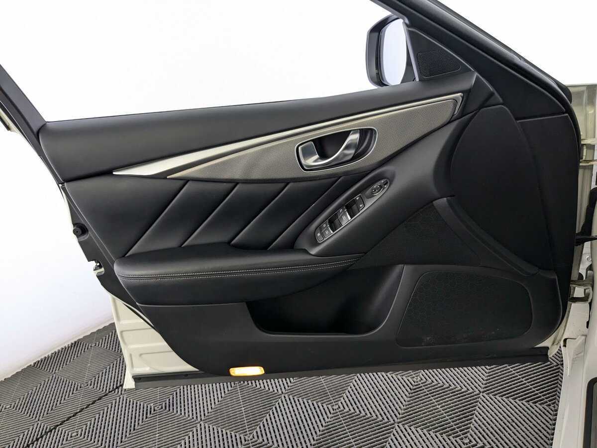 Infiniti Q50 с пробегом — 2018 год. Фото: #14