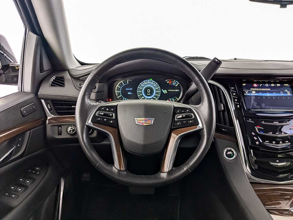 Cadillac Escalade с пробегом — 2019 год. Фото: #18