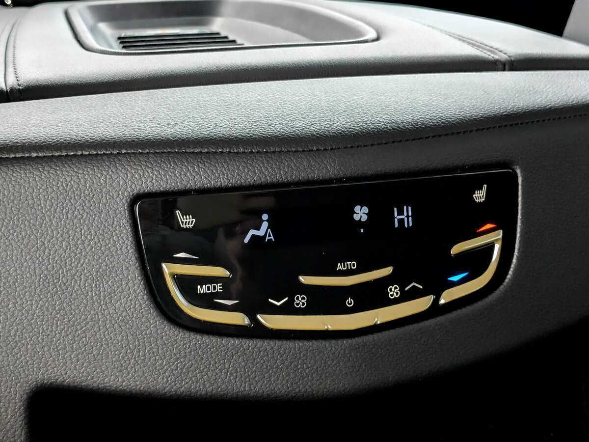 Cadillac Escalade с пробегом — 2019 год. Фото: #22