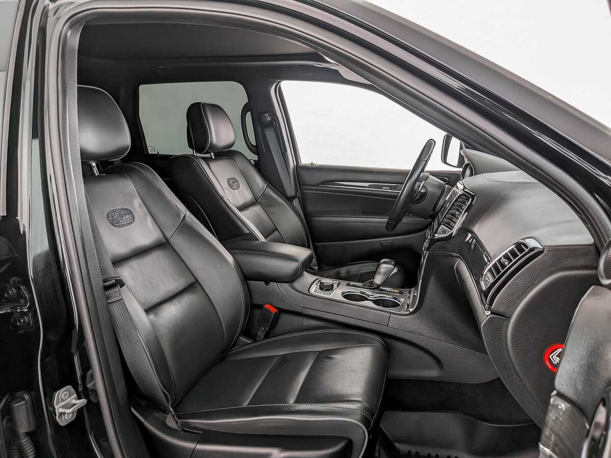Jeep Grand Cherokee с пробегом — 2021 год. Фото: #19