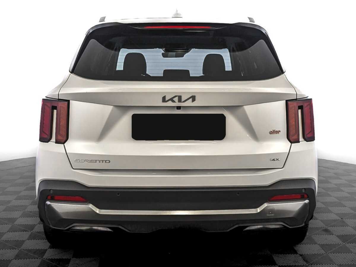 Kia Sorento с пробегом — 2024 год. Фото: #5