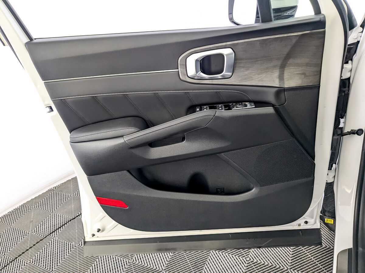 Kia Sorento с пробегом — 2024 год. Фото: #14