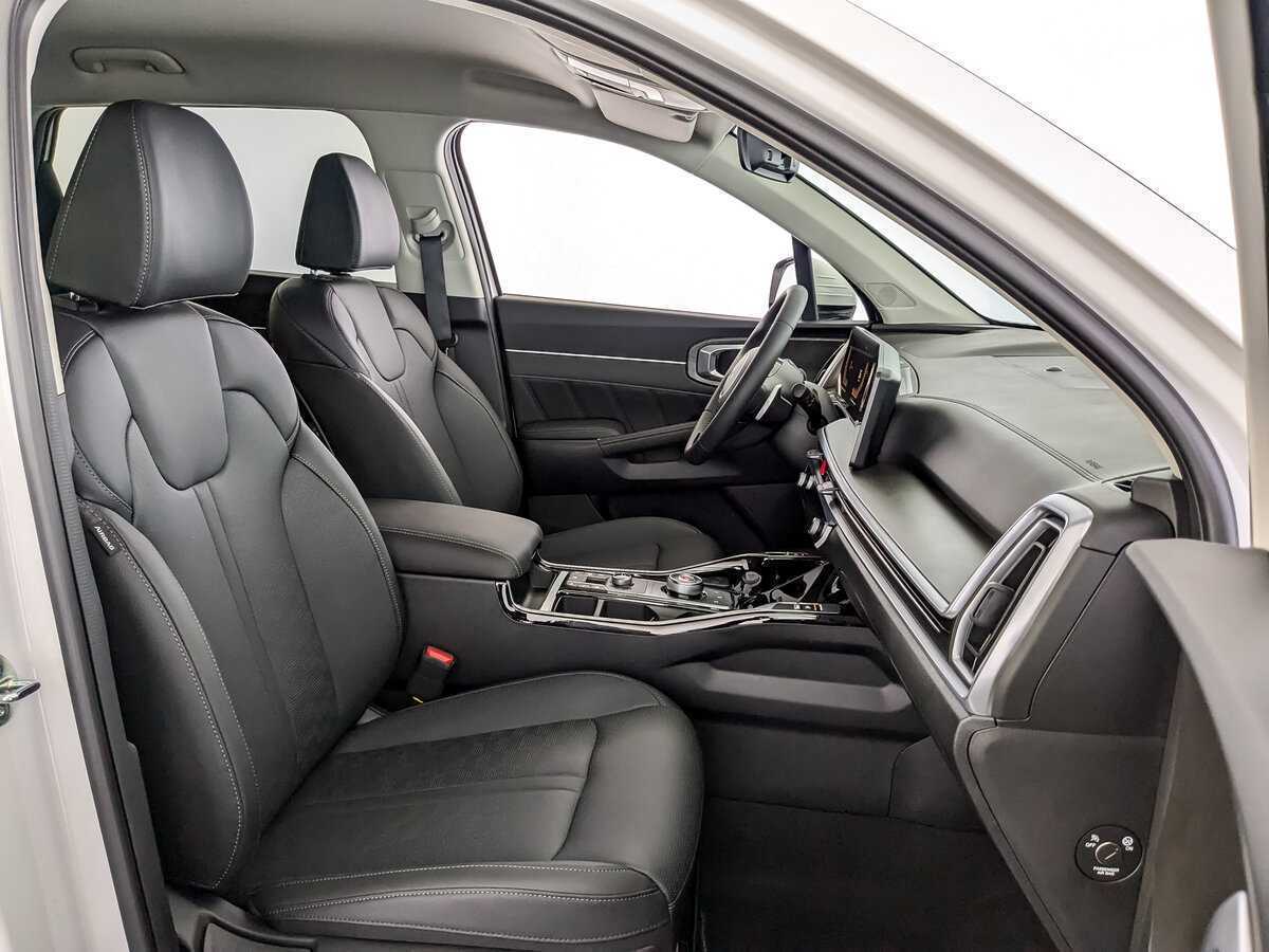 Kia Sorento с пробегом — 2024 год. Фото: #19