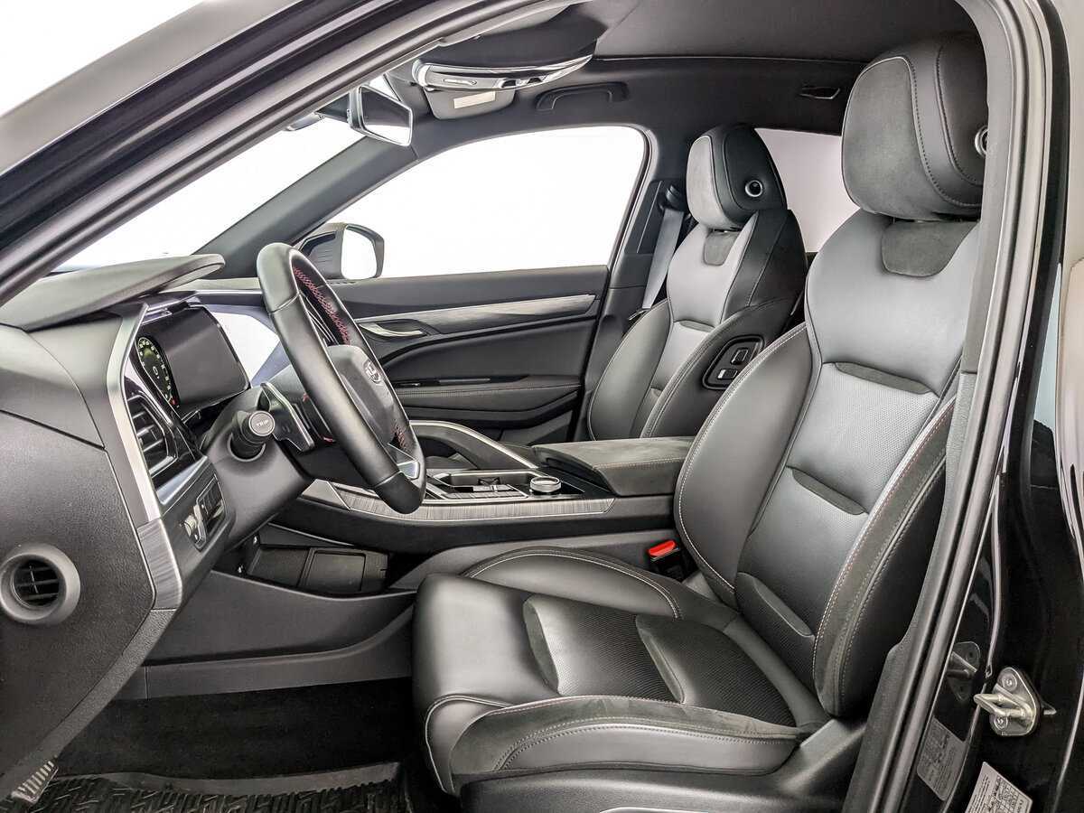 Geely Tugella с пробегом — 2023 год. Фото: #15