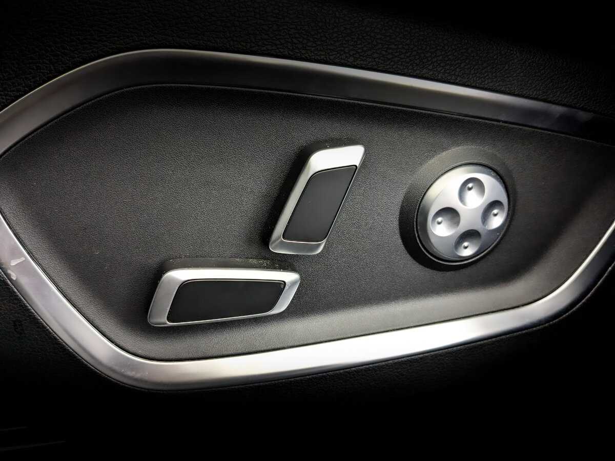 Geely Tugella с пробегом — 2023 год. Фото: #16