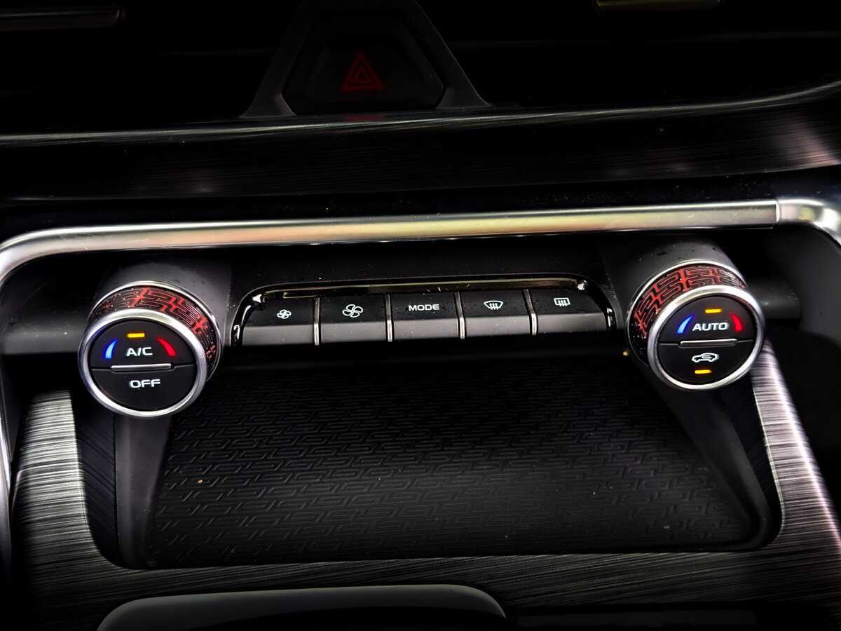 Geely Tugella с пробегом — 2023 год. Фото: #22