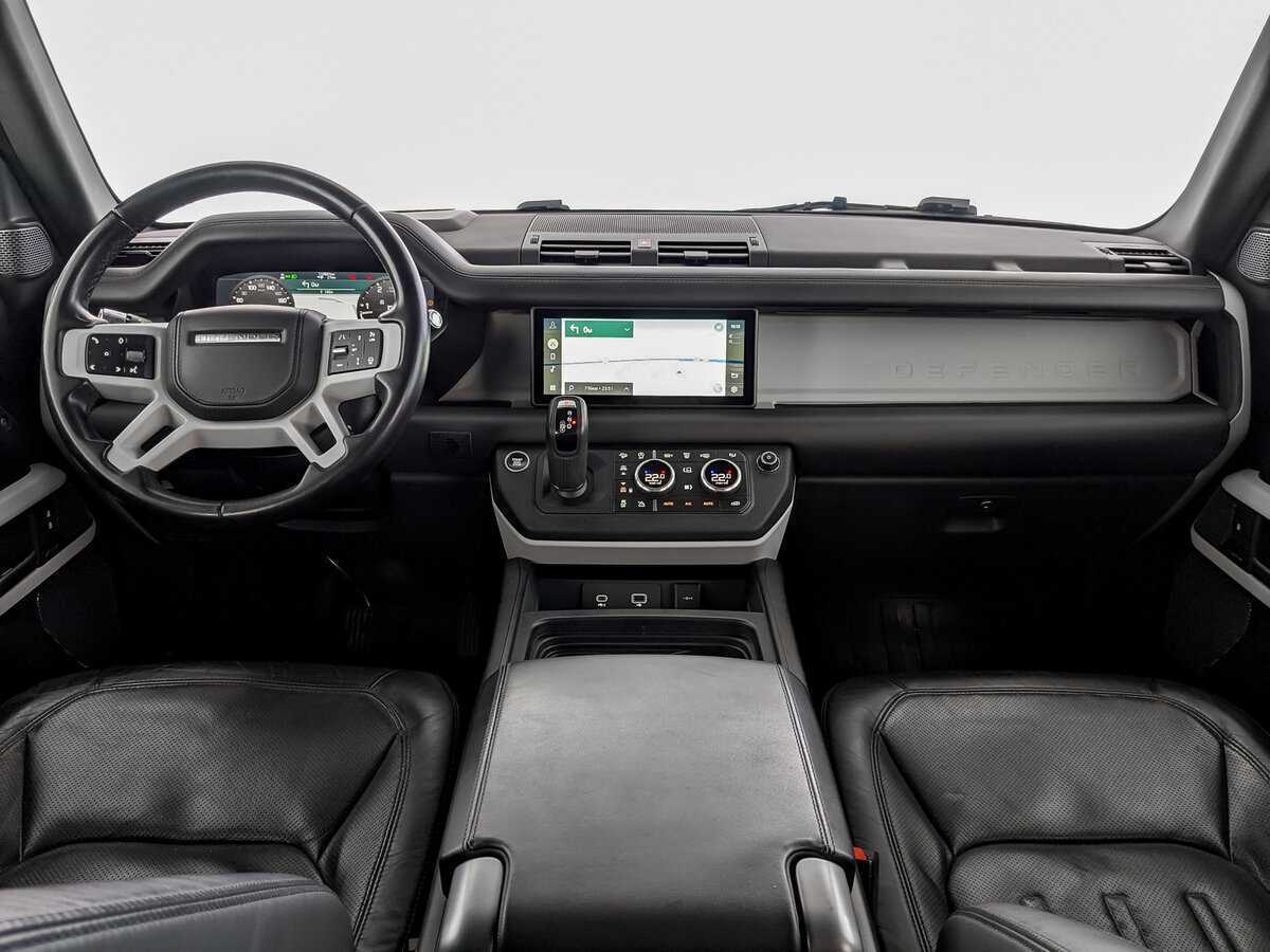 Land Rover Defender с пробегом — 2020 год. Фото: #11