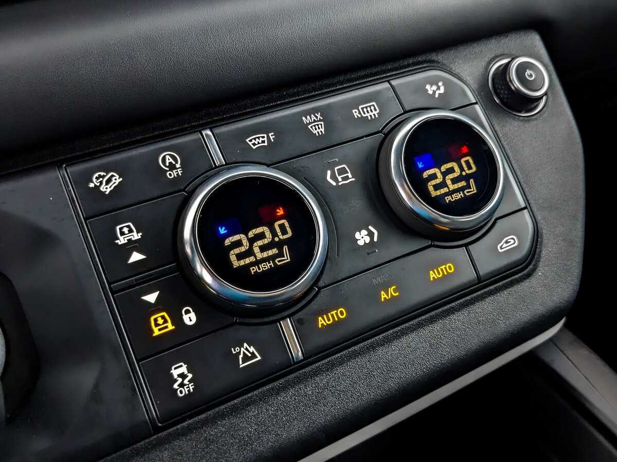 Land Rover Defender с пробегом — 2020 год. Фото: #20