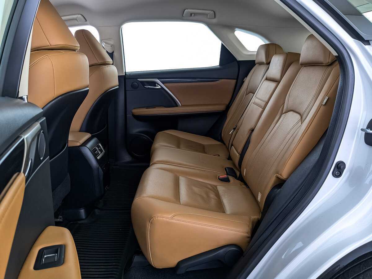 Lexus RX с пробегом — 2020 год. Фото: #13