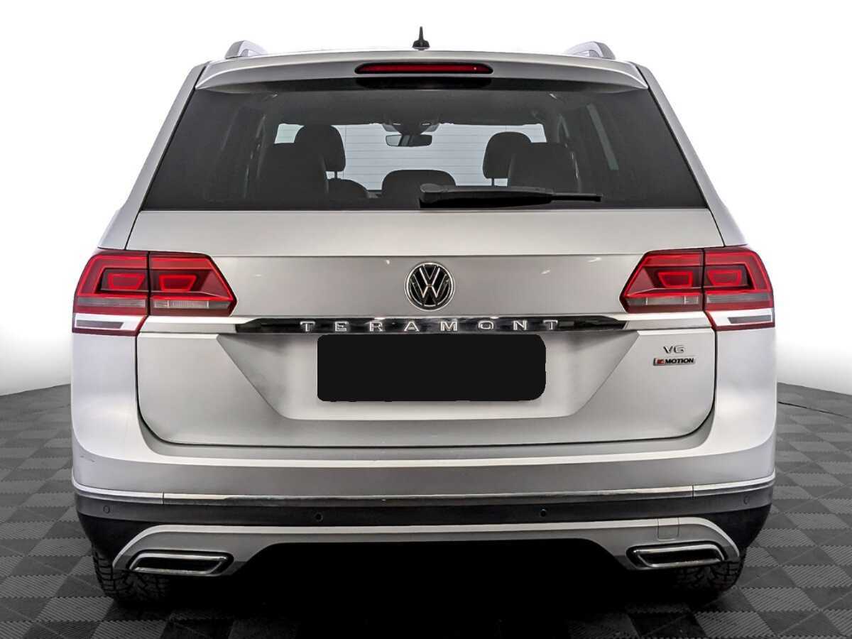 Volkswagen Teramont с пробегом — 2018 год. Фото: #5