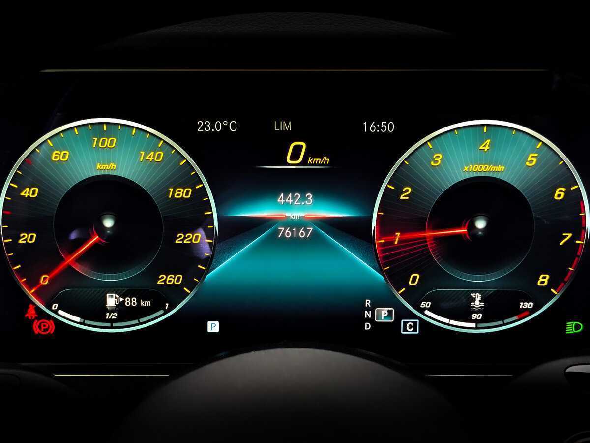 Mercedes-Benz E-Класс с пробегом — 2021 год. Фото: #10