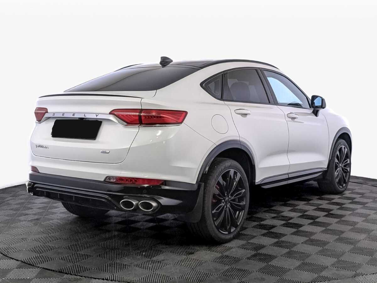 Geely Tugella с пробегом — 2023 год. Фото: #4