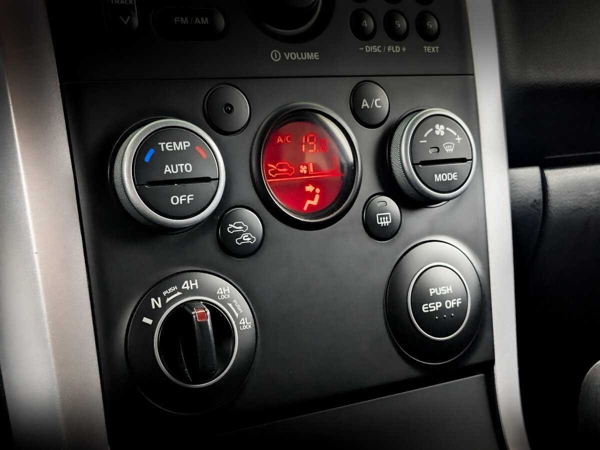 Suzuki Grand Vitara с пробегом — 2010 год. Фото: #20