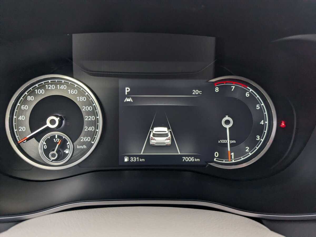 Genesis G70 с пробегом — 2022 год. Фото: #10