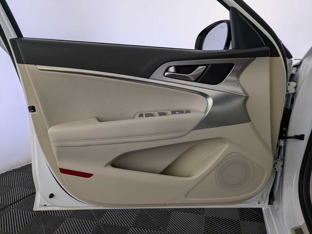 Genesis G70 с пробегом — 2022 год. Фото: #14