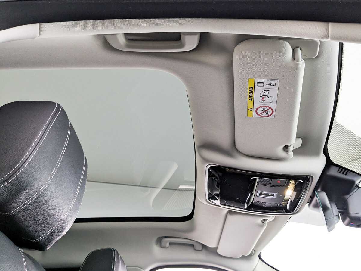 Land Rover Range Rover Velar с пробегом — 2020 год. Фото: #17