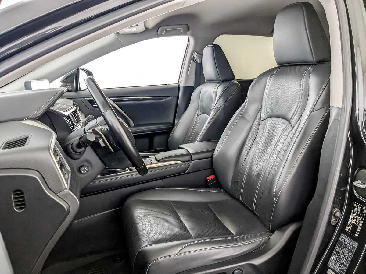 Lexus RX с пробегом — 2020 год. Фото: #14