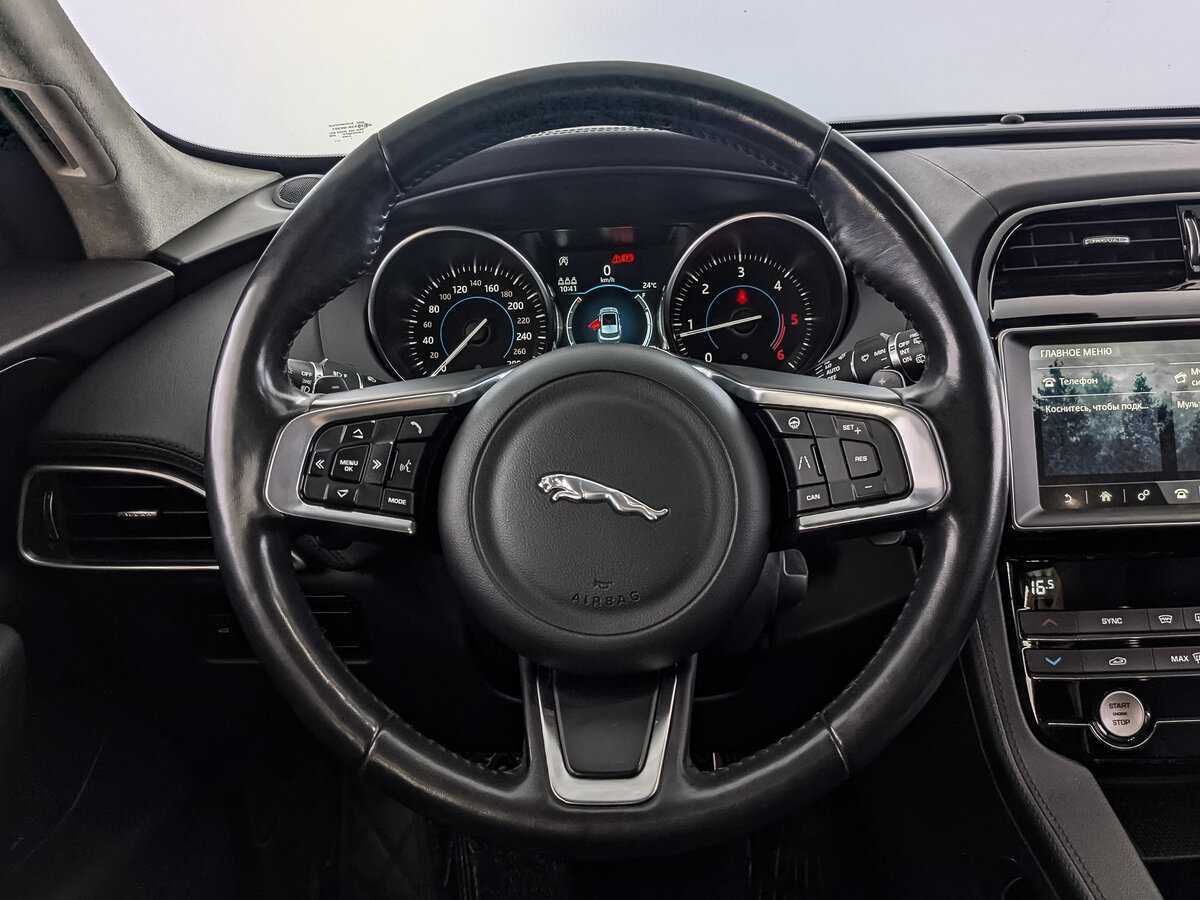 Jaguar F-Pace с пробегом — 2018 год. Фото: #17