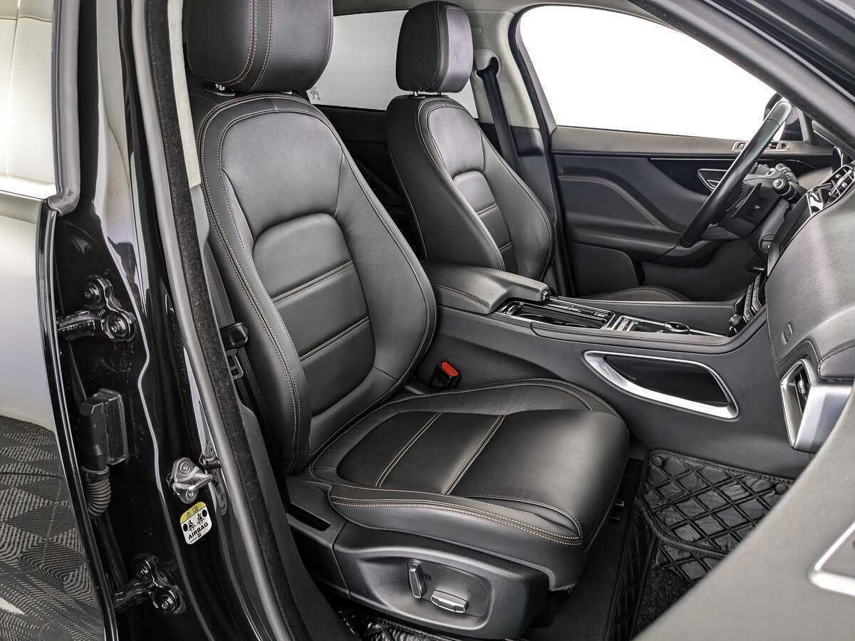 Jaguar F-Pace с пробегом — 2018 год. Фото: #19