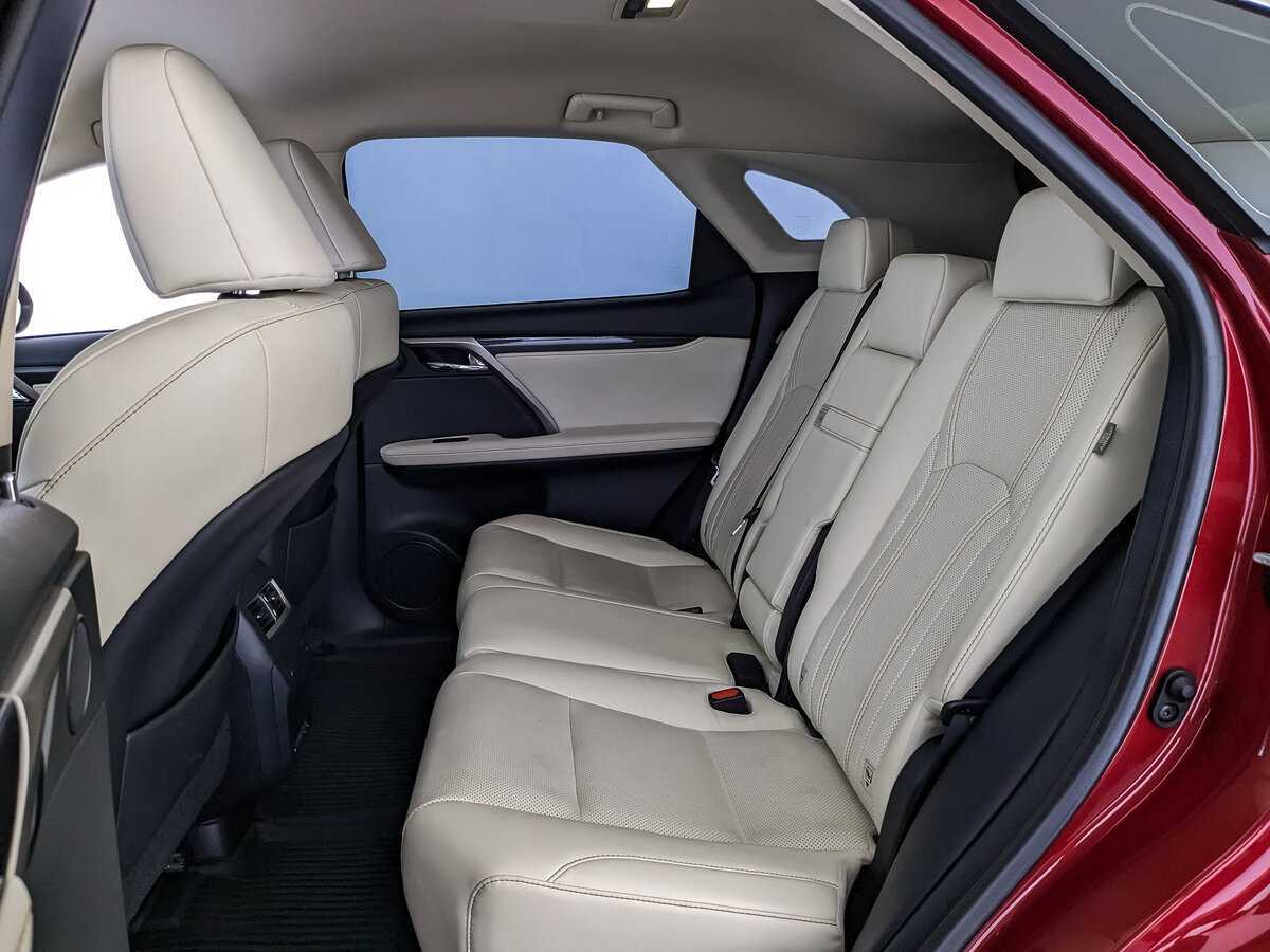 Lexus RX с пробегом — 2020 год. Фото: #13
