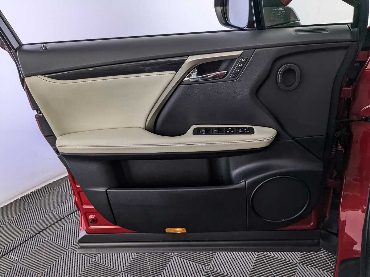 Lexus RX с пробегом — 2020 год. Фото: #14