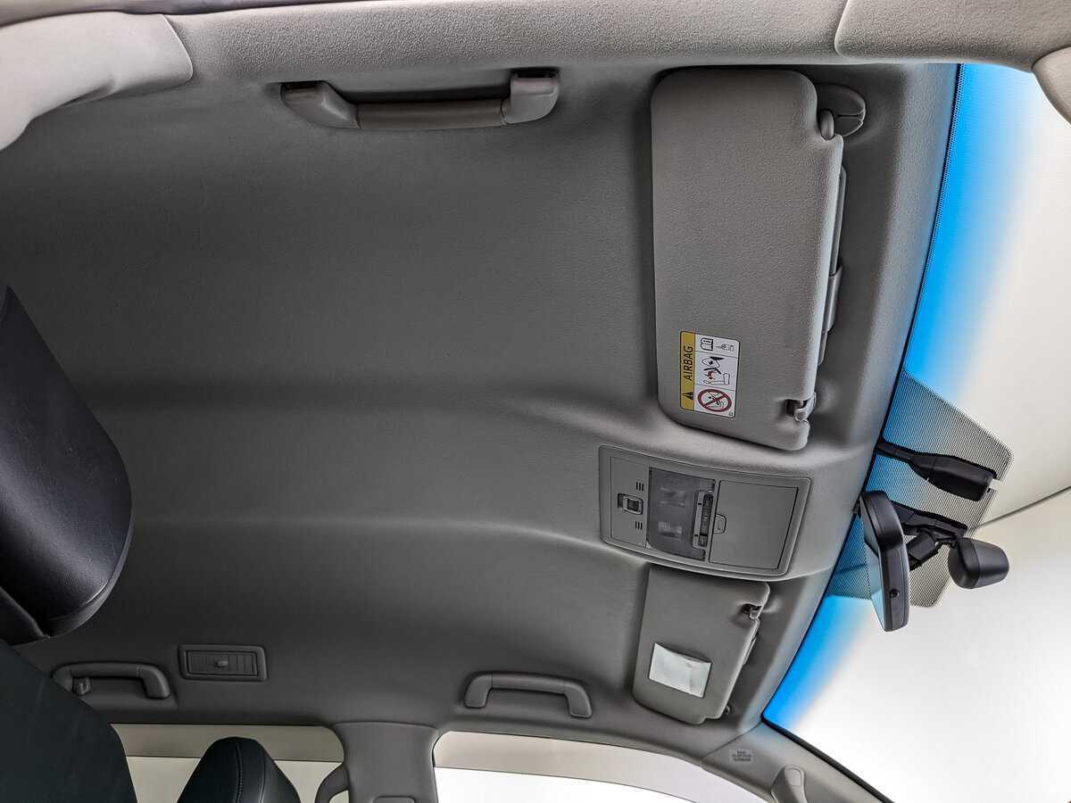 Toyota Land Cruiser с пробегом — 2018 год. Фото: #18