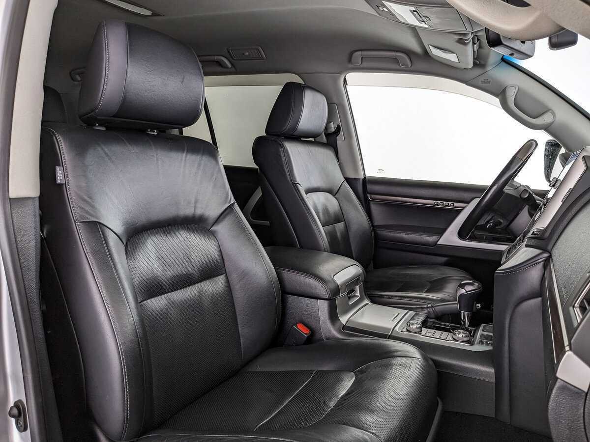 Toyota Land Cruiser с пробегом — 2018 год. Фото: #19
