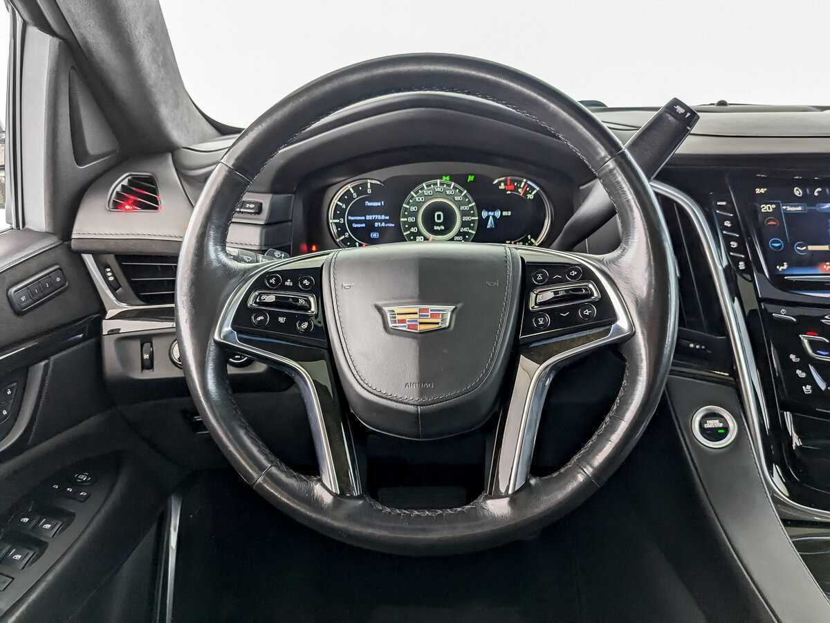 Cadillac Escalade с пробегом — 2019 год. Фото: #18