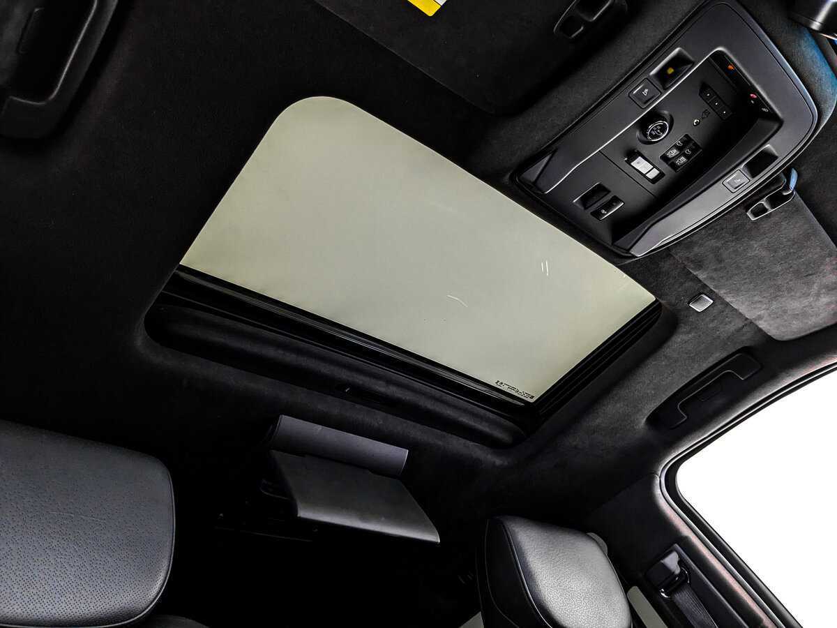 Cadillac Escalade с пробегом — 2019 год. Фото: #19