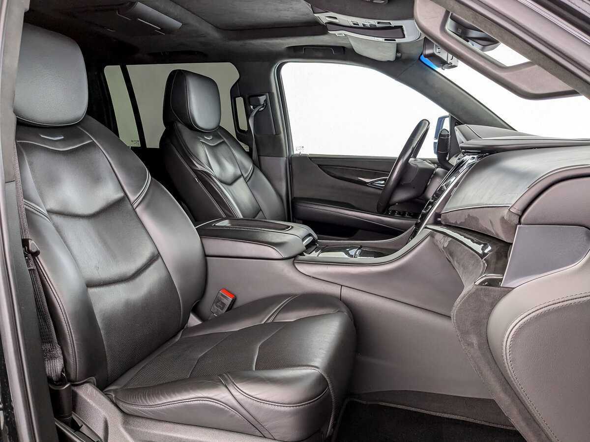 Cadillac Escalade с пробегом — 2019 год. Фото: #20