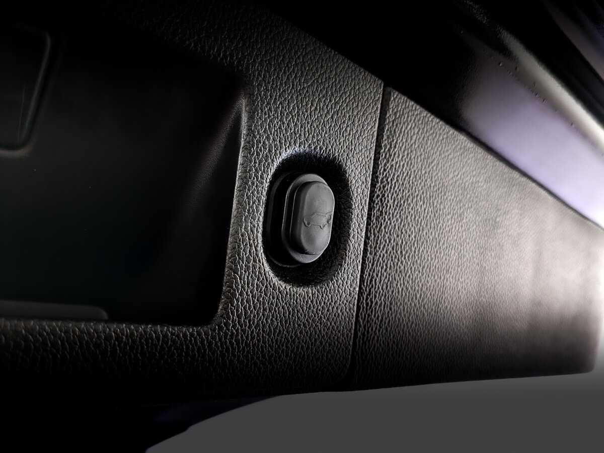 Cadillac Escalade с пробегом — 2019 год. Фото: #22