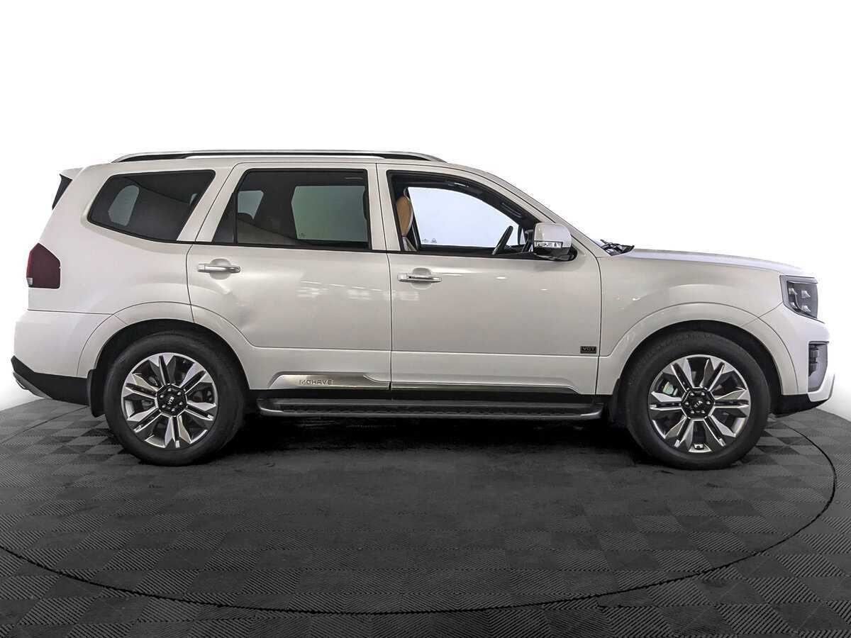 Kia Mohave с пробегом — 2021 год. Фото: #3