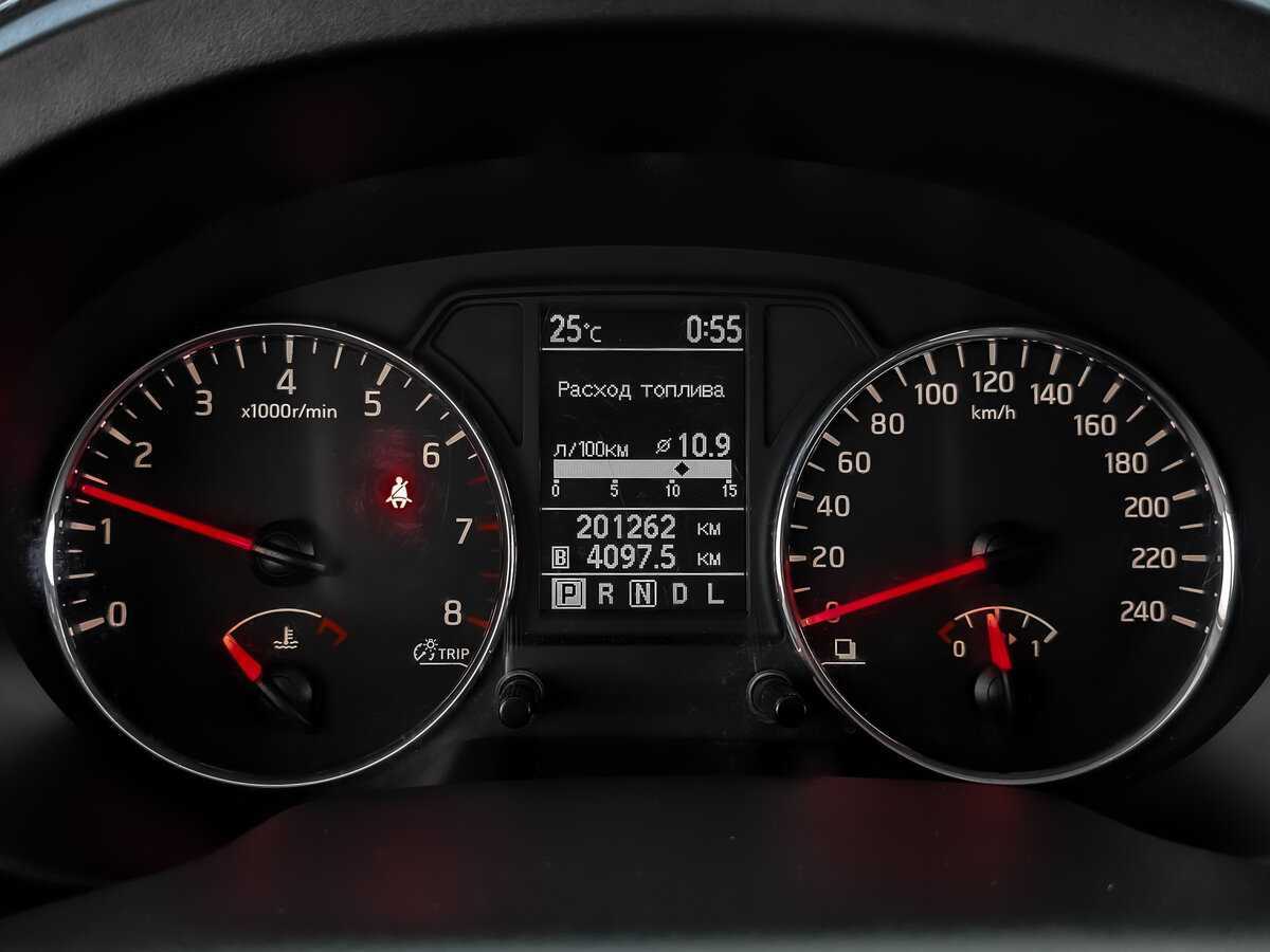 Nissan X-Trail с пробегом — 2013 год. Фото: #10